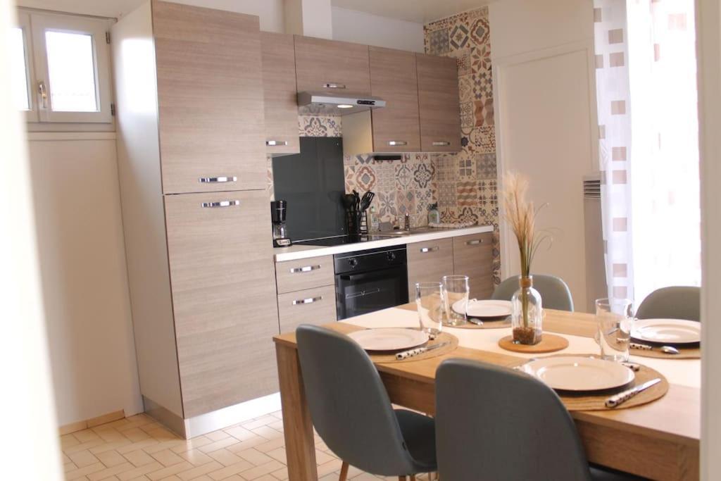 Le Saint-Amour Appartement Classe 2 Etoiles المظهر الخارجي الصورة