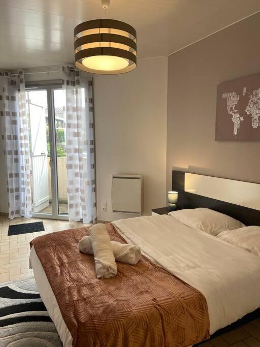 Le Saint-Amour Appartement Classe 2 Etoiles المظهر الخارجي الصورة