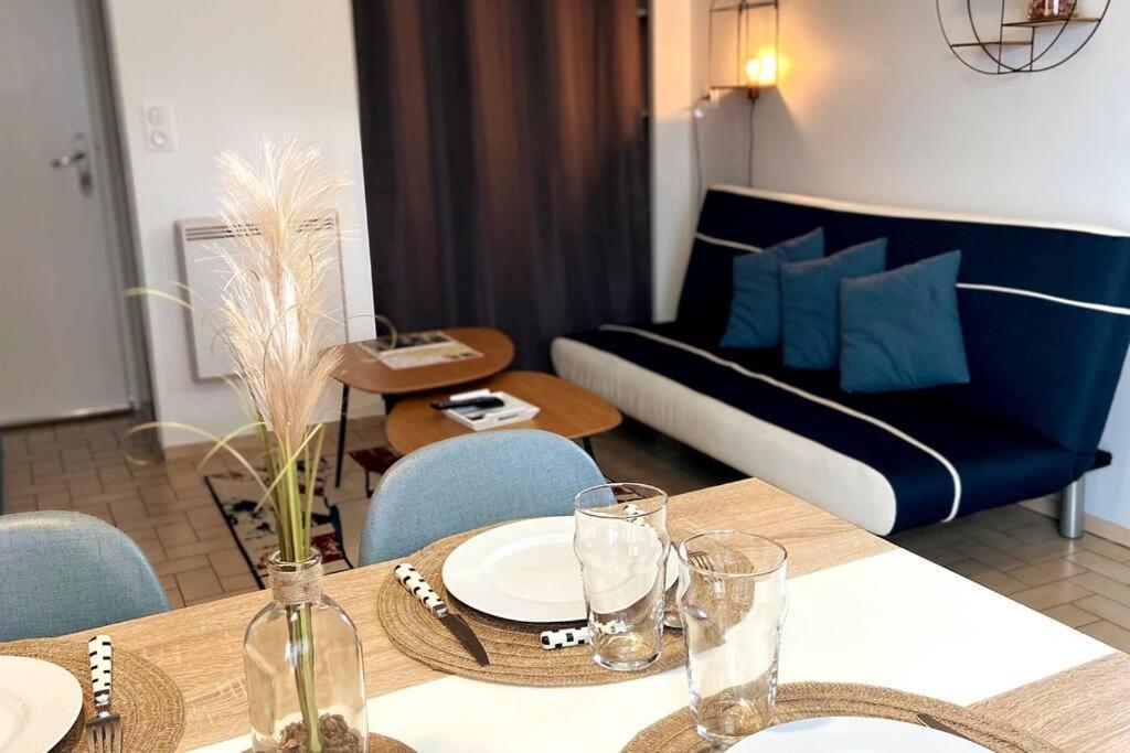 Le Saint-Amour Appartement Classe 2 Etoiles المظهر الخارجي الصورة